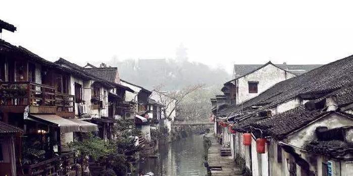 智问答网页-睡前刷手机会降低夜间睡眠质量!如何才能改掉睡前玩手机的坏习惯?首选的问答专家平台